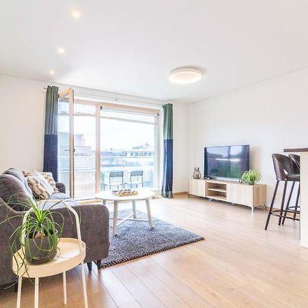 Cohost I Sunny Center Apt, Covered Parking, Balcony & Self Check-In 카우나스 외부 사진