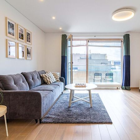 Cohost I Sunny Center Apt, Covered Parking, Balcony & Self Check-In 카우나스 외부 사진
