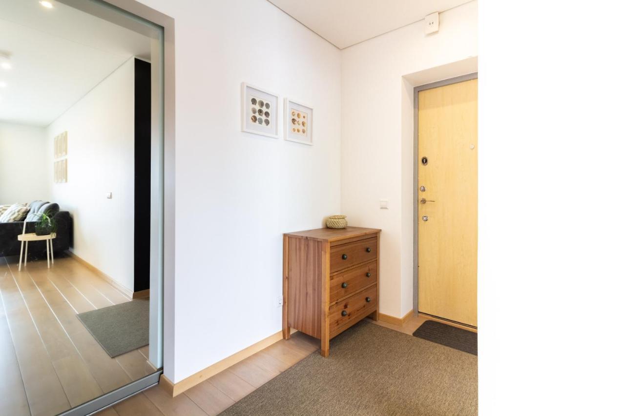 Cohost I Sunny Center Apt, Covered Parking, Balcony & Self Check-In 카우나스 외부 사진
