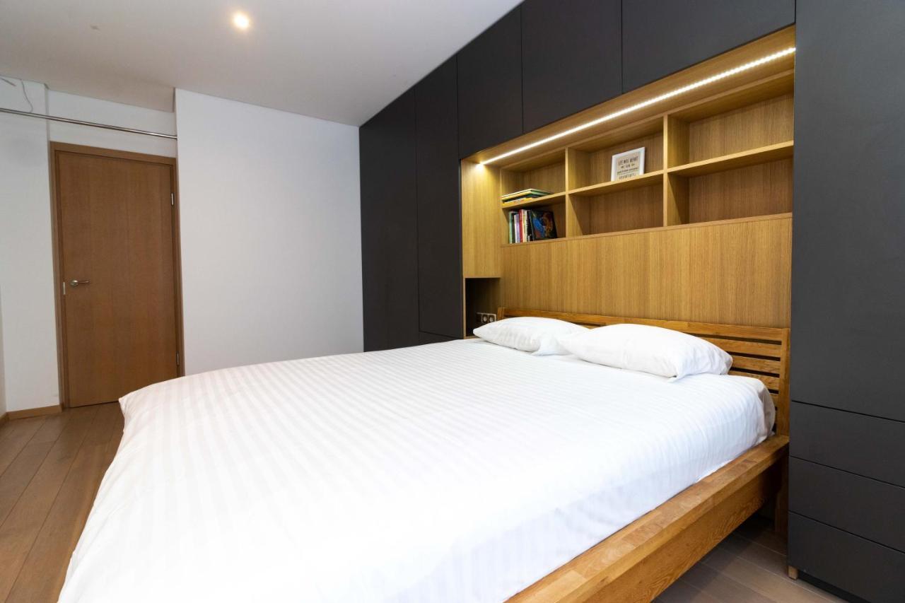 Cohost I Sunny Center Apt, Covered Parking, Balcony & Self Check-In 카우나스 외부 사진