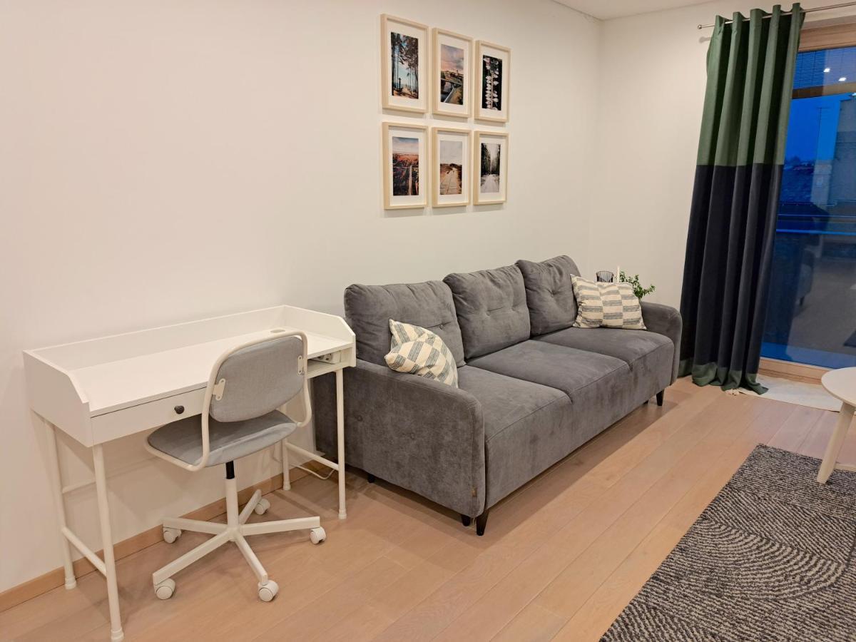 Cohost I Sunny Center Apt, Covered Parking, Balcony & Self Check-In 카우나스 외부 사진